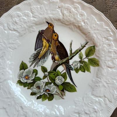 Complete set up Bird Dinner china set of 8