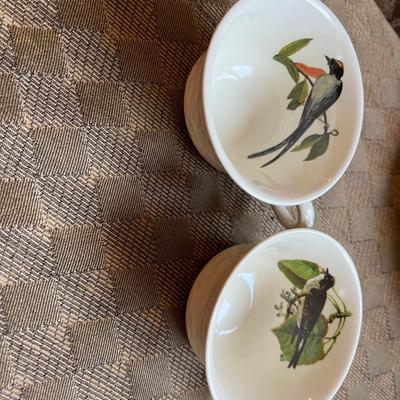 Complete set up Bird Dinner china set of 8