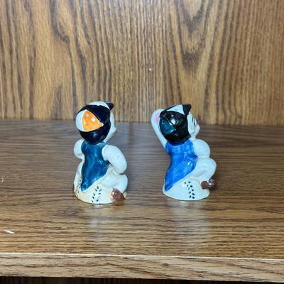 ANTIQUE BASEBALL PLAYERS SALT/PEPPER SHAKERS