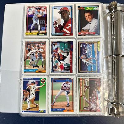3 RING BINDER FULL OF SPORTS TRADING CARDS