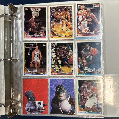 3 RING BINDER FULL OF SPORTS TRADING CARDS