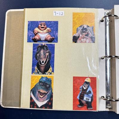 SPORTS AND WILDLIFE FACT BOOKS PLUS DINOSAUR TRADING CARDS