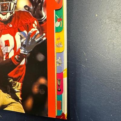 SPORTS AND WILDLIFE FACT BOOKS PLUS DINOSAUR TRADING CARDS