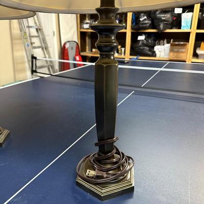2 MATCHING TABLE LAMPS