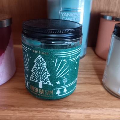 SCENTED JAR CANDLES