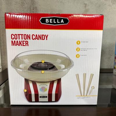 SODASTREAM AND COTTON CANDY MAKER