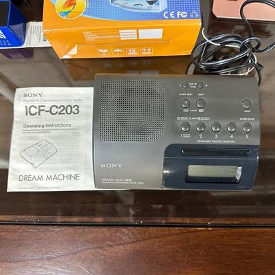 SONY DREAM MACHINE, AV WIRELESS CAMERA & CELL PHONE CHARGING STATION