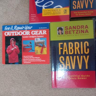 INSTRUCTION AND IDEA BOOKS AND TAPES