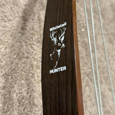 WHITETAIL HUNTER THE BEAR COMPOUND BOW AND EASTON 2018 GAMEGETTER ARROWS