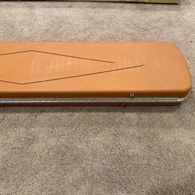 GUN GUARD LOCKING HARD SIDED GUN CASE