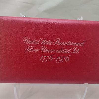 1976 U. S. Mint Bicentennial Silver Uncirculated Coin Set (#68)