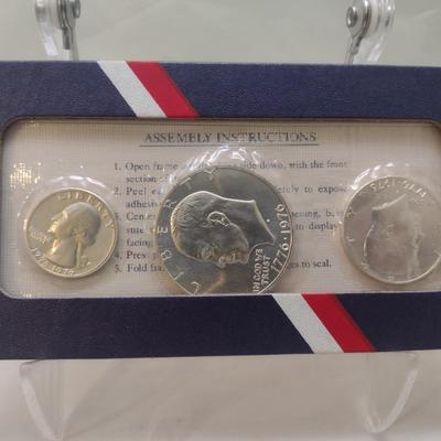 Set of Four 1976 U. S. Mint Bicentennial Silver Uncirculated Coin Set (#70)