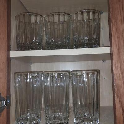 DRINKING GLASES