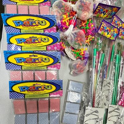 Lot of Party Favor Prizes Toys new condition