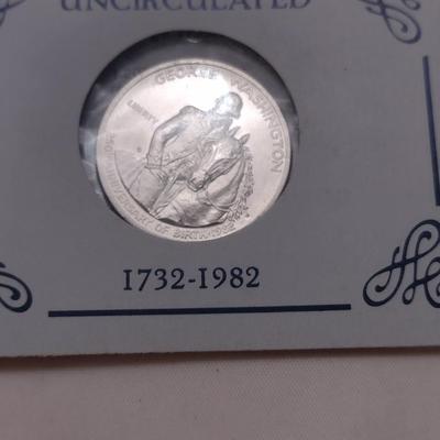 Set of Four 1982 U. S. Mint George Washington Commemorative 90% Silver Half-Dollar Uncirculated Coin (#143)