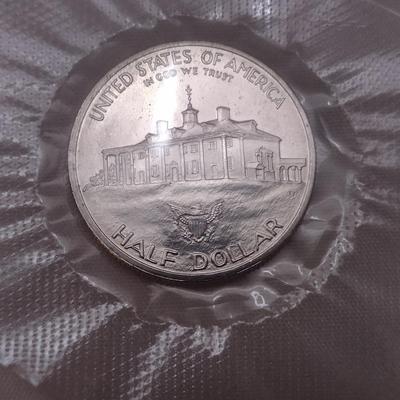 Set of Four 1982 U. S. Mint George Washington Commemorative 90% Silver Half-Dollar Uncirculated Coin (#143)