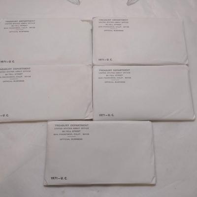 Set of Five 1971 U. S. Mint Uncirculated Coin Sets (#145)
