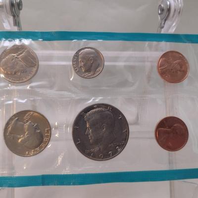 Set of Six 1972 U. S. Mint Uncirculated Coin Sets (#147)