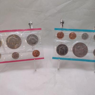 Set of Five 1973 U. S. Mint Uncirculated Coin Sets (#148)