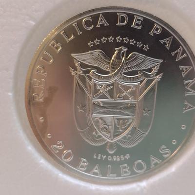 1972 Panama 20 Balboas 2000 Grain Sterling Silver .925 Coin Franklin Mint (#195)