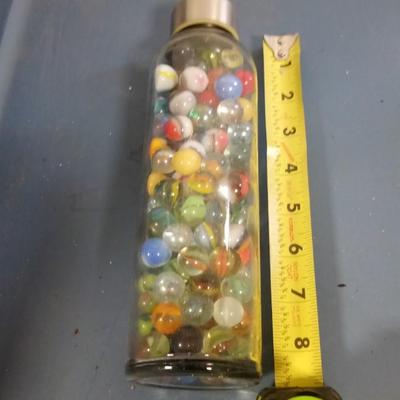 LOT 124 BOTTLE OF OLD MARBLES