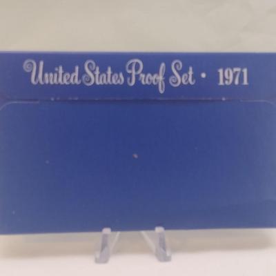 Set of Five 1971 U. S. Mint Proof Coin Sets (#214)