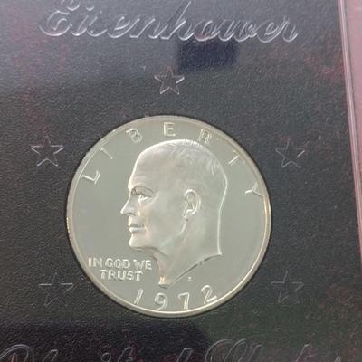 1971 and 1972 U. S. Mint Eisenhower Proof Coin Brown Box (#227)