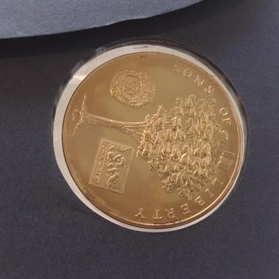 1972 U. S. Mint American Revolution Bicentennial Commemorative Medal and First Issue Stamp (#246)