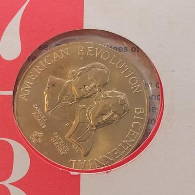 1973 U. S. Mint American Revolution Bicentennial Commemorative Medal and First Issue Stamp (#249)
