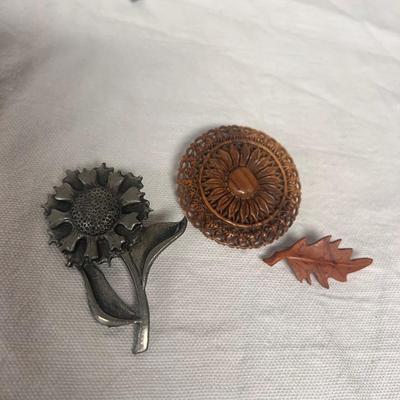 Gold Plated NZ Paua Brooch and Much More (BBC-DZ)