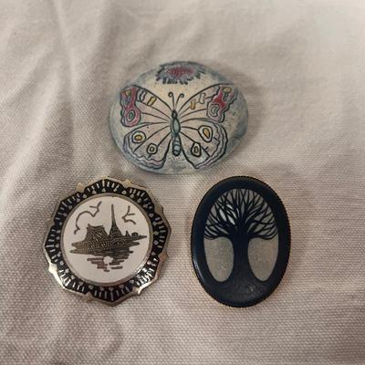 Gold Plated NZ Paua Brooch and Much More (BBC-DZ)