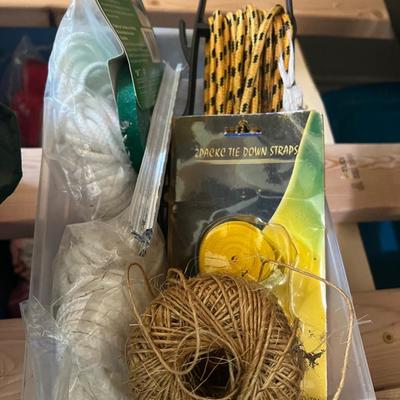 Small tote of Ropes and Ties