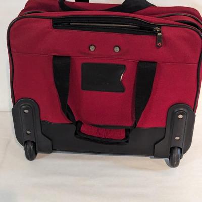 Swiss Tech Rolling Carry On Bag