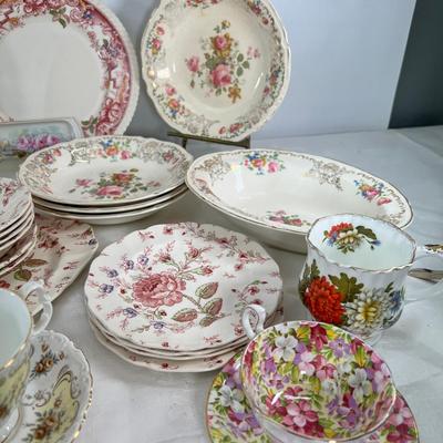 Rose Chintz Ceramic lot