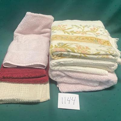 3 Bath and Hand Towels