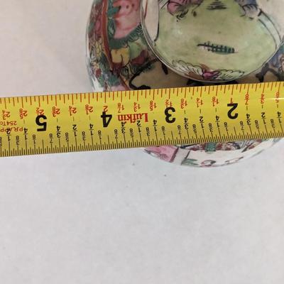 Vintage Famille Rose Medallion Hand Painted Porcelain Small Ginger Jar
