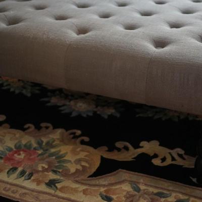 MODERN STYLE TUFT TOP LARGER SIZE OTTOMAN