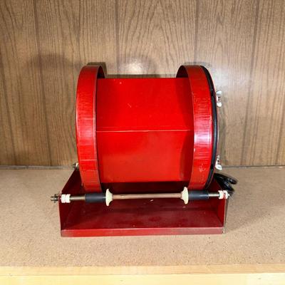 THUMLER'S TUMBLER MODEL B WITH ABRASIVES