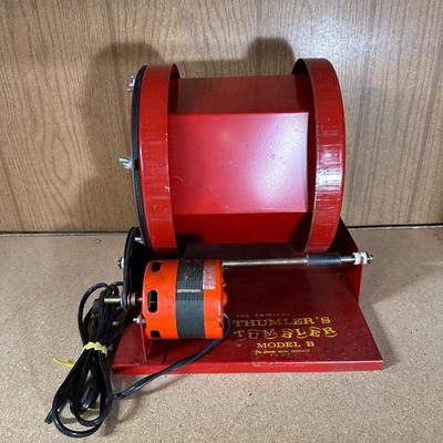 THUMLER'S TUMBLER MODEL B WITH ABRASIVES