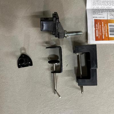 BIONAIRE TOWER FAN W/REMOTE & FLUORESCENT PORTABLE LAMP