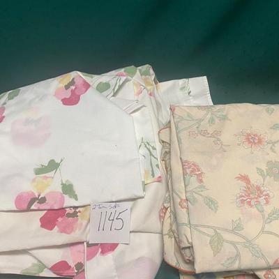 2 Sets of Twin Sheets