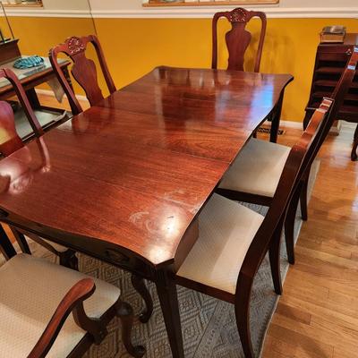 Vintage Expanding Desk to Dining Room Table w 6 chairs