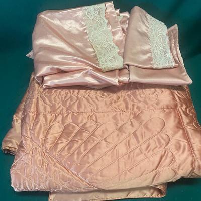 Vintage Rayon Twin Comforter and sheets