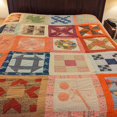 Vintage Hand Made Quilt Approx 90" x 80"