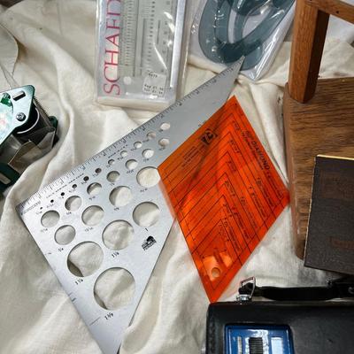 Handmade jewelry show displays, vintage collectibles