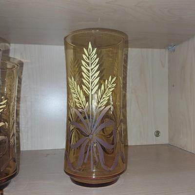 VINTAGE DRINKING GLASSES