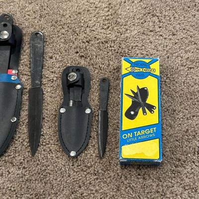 ON TARGET THROWING KNIVES