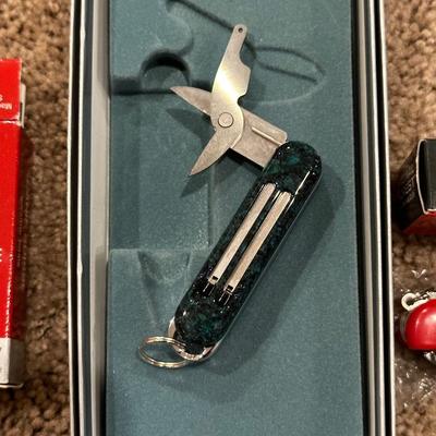 GERBER KEYCHAIN TOOL, ROYAL CREST MULTI FUNCTION AND SWISS EXECUTIVE KNIVES