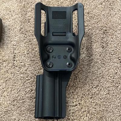RIGHT HAND PISTOL HOLSTER, TACTICAL BELT FIXED BUCKLE EQUIPMENT, AMMO WALLET AND TACTICAL CARTRIDGE BELT