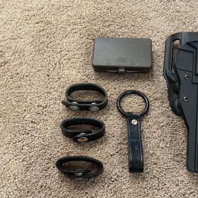 RIGHT HAND PISTOL HOLSTER, TACTICAL BELT FIXED BUCKLE EQUIPMENT, AMMO WALLET AND TACTICAL CARTRIDGE BELT